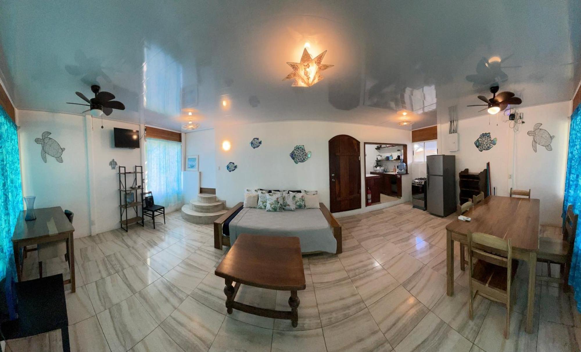 Casa Blanca Beachfront House With Shared Pool Access Pangea Lodge Manzanillo  Zewnętrze zdjęcie